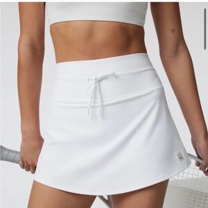 Vuori Daily Skirt - NWT